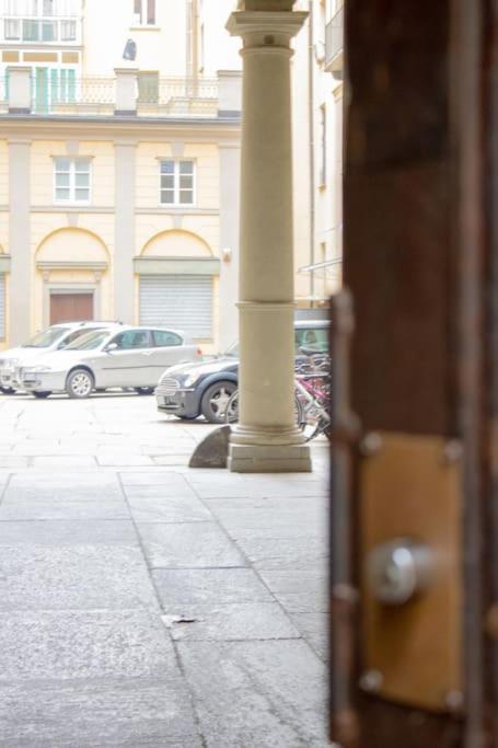 Centro Deluxe Suite Con Wi-Fi E Netflix Torino Eksteriør billede