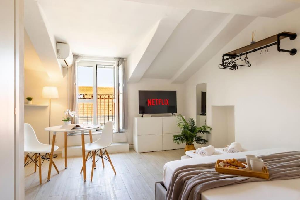 Centro Deluxe Suite Con Wi-Fi E Netflix Torino Eksteriør billede